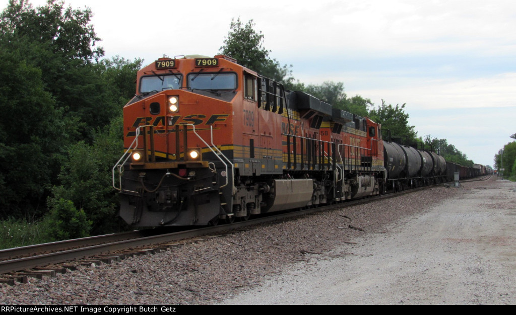 BNSF 7909